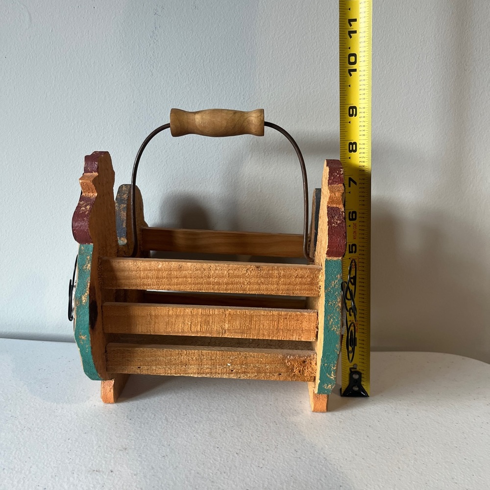Farmhouse Rustic Wooden Chicken Storage Basket with Handle, Painted - Picture 5 of 5